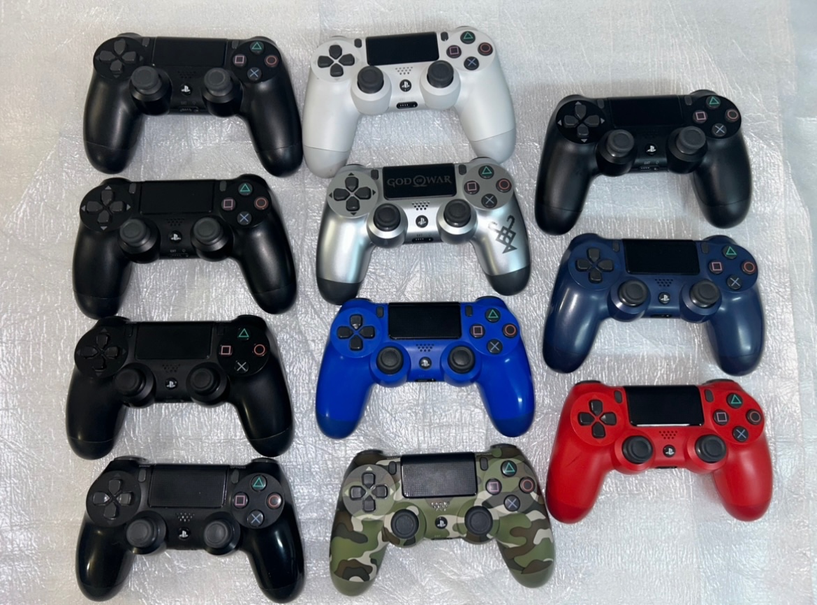 Ovladače na ps4 , playstation 4