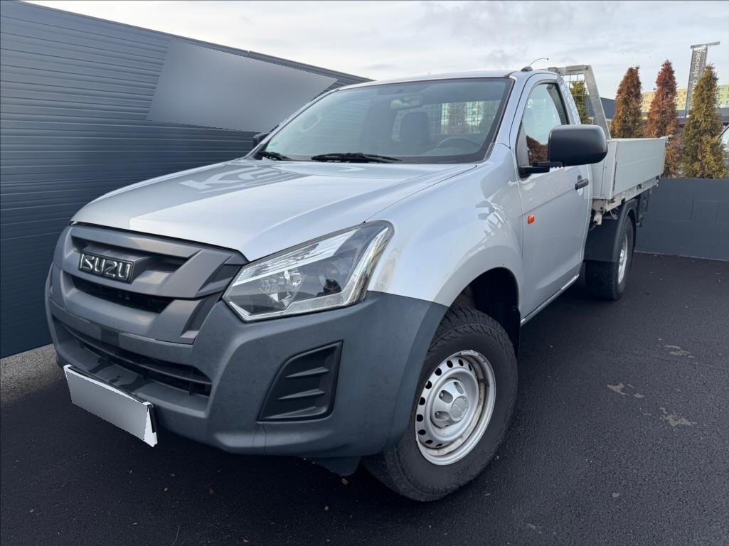Isuzu D-Max 1,9 4x4, tažné, sklopka (2020)