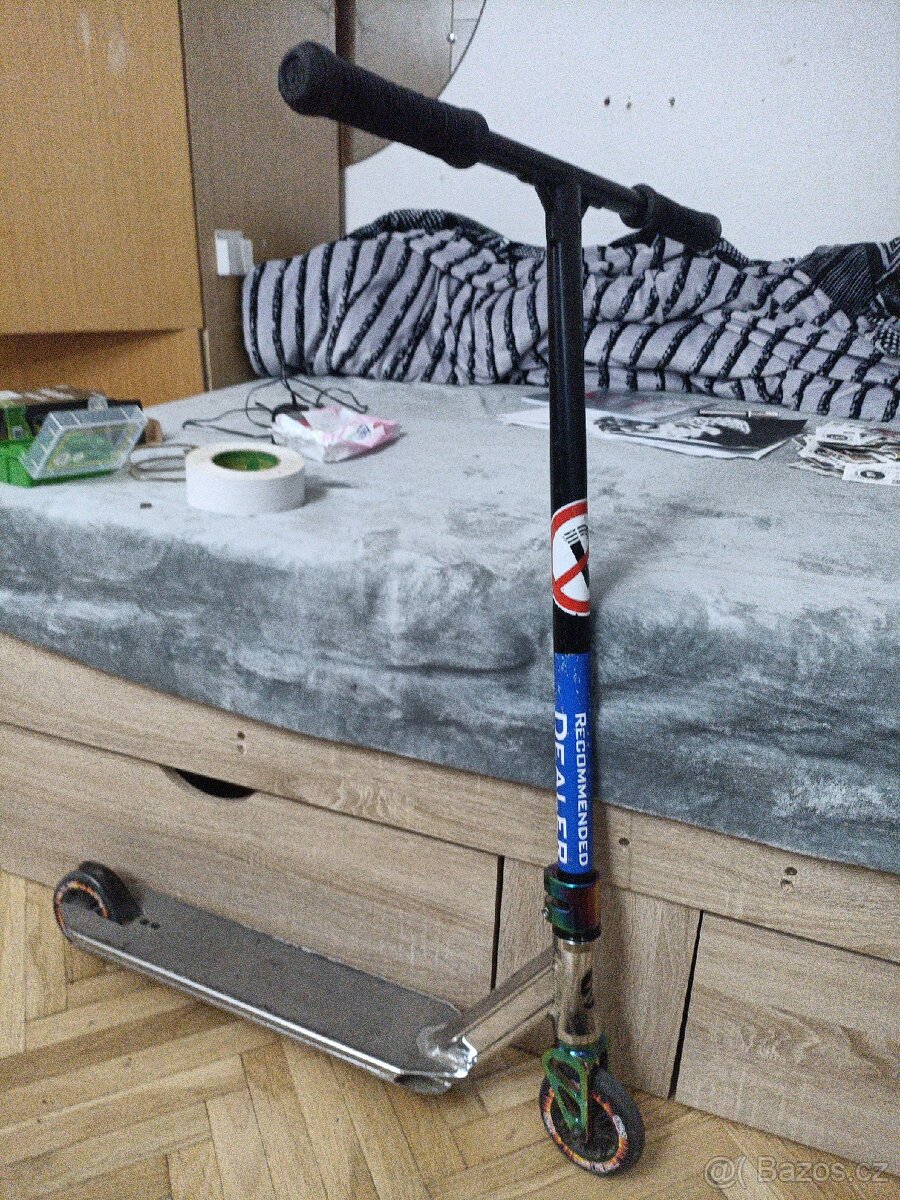 Freestyle koloběžka Oxelo