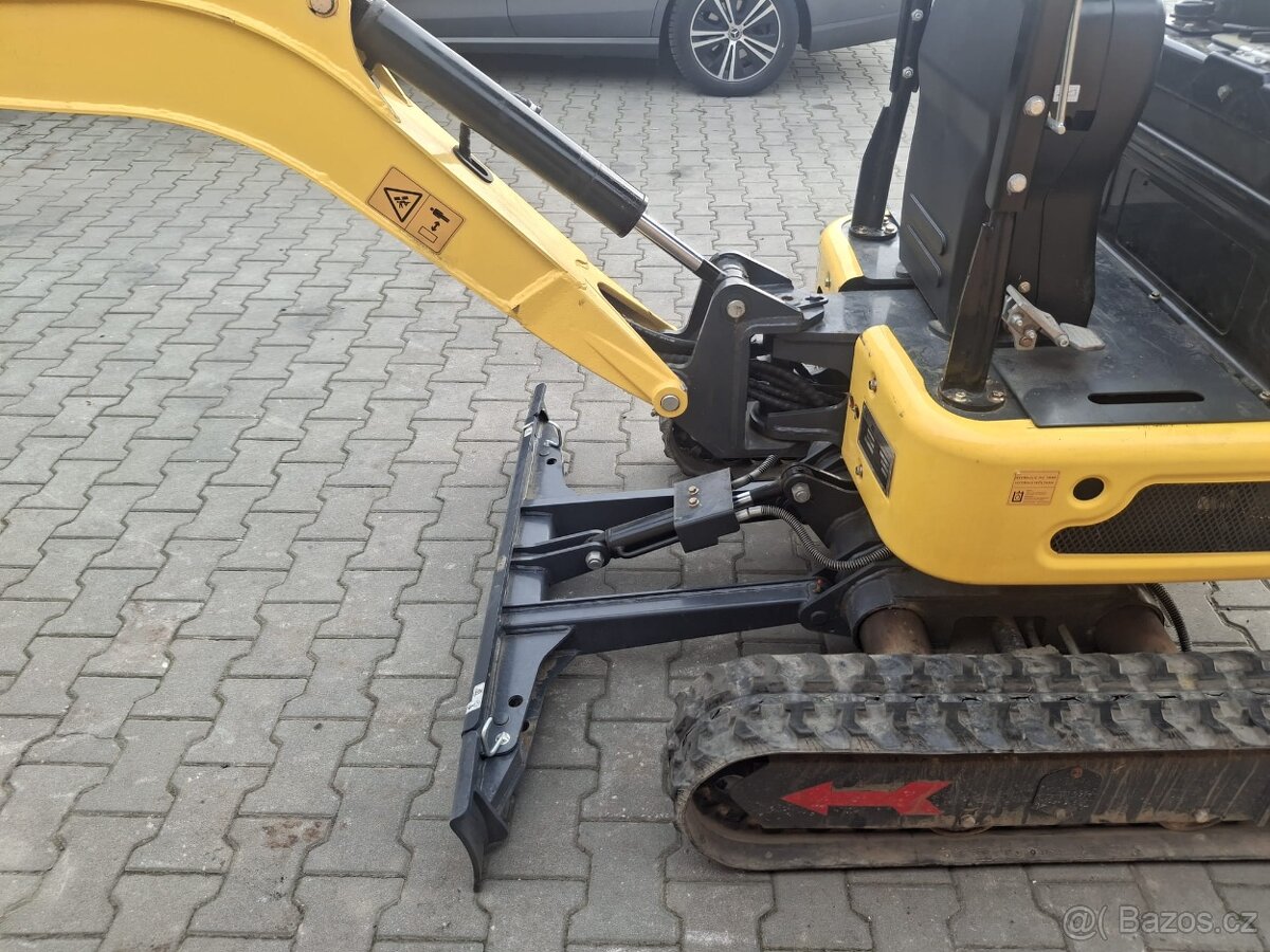 Minibagr pásový Machpro 30mth
