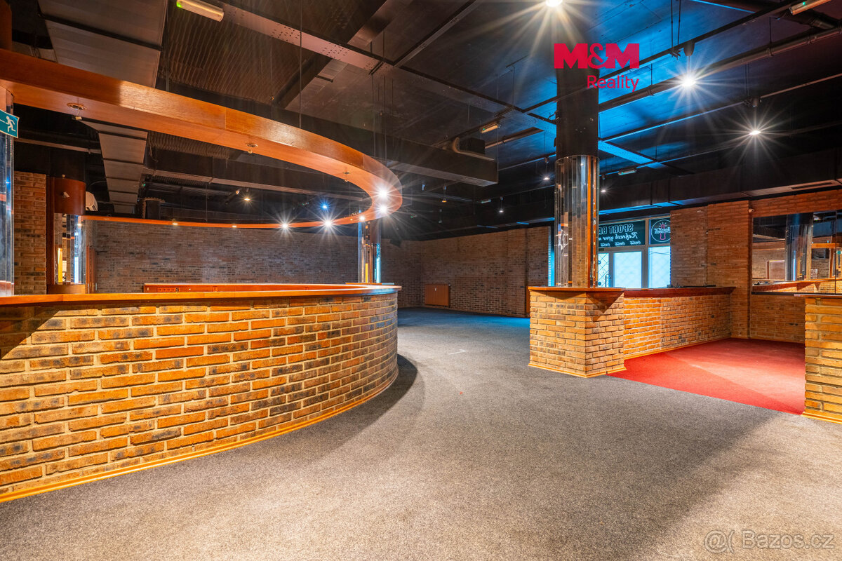 Pronájem obchod a služby, 324 m², Praha - Hlubočepy