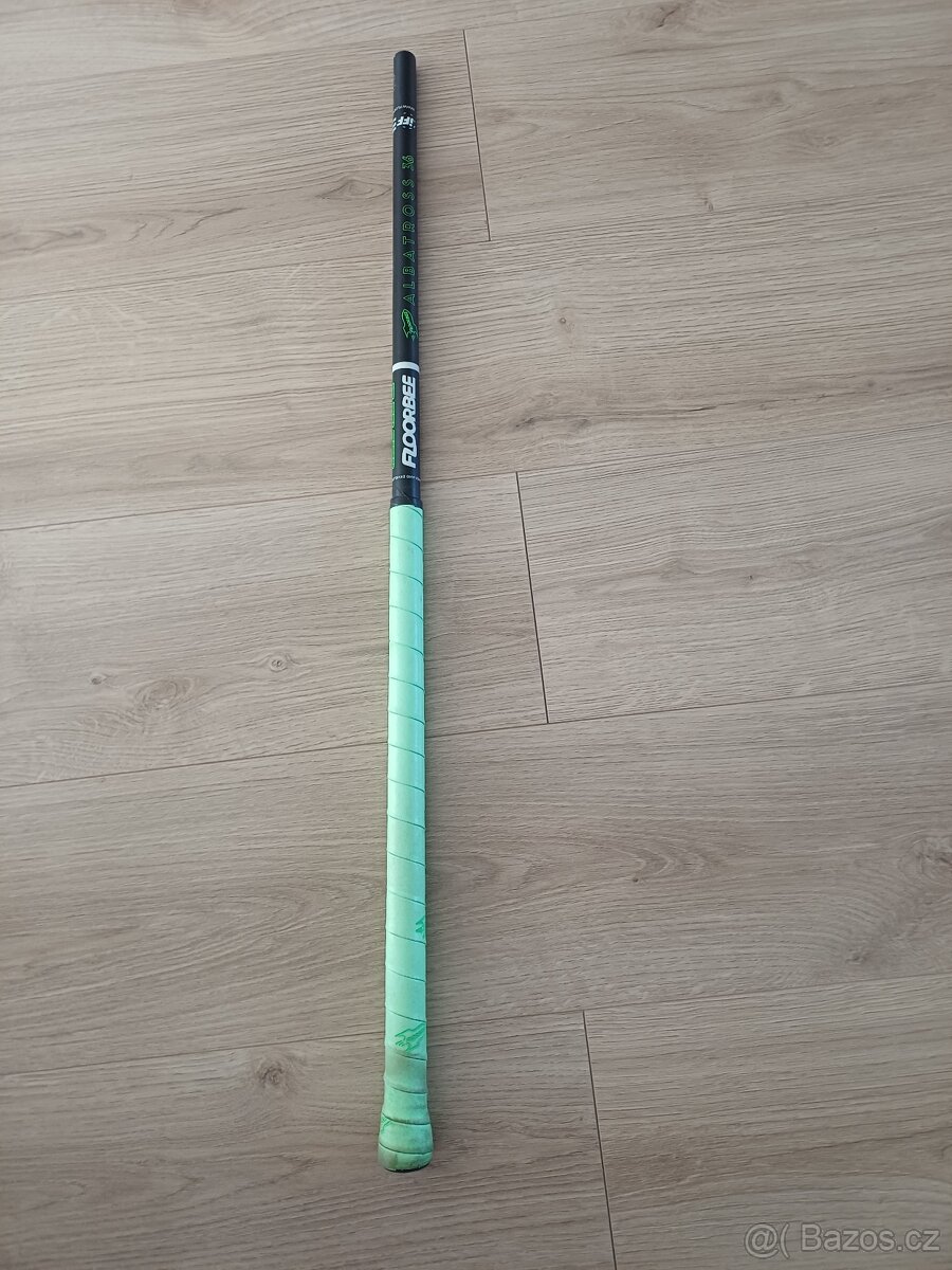 florbalový shaft Florbee