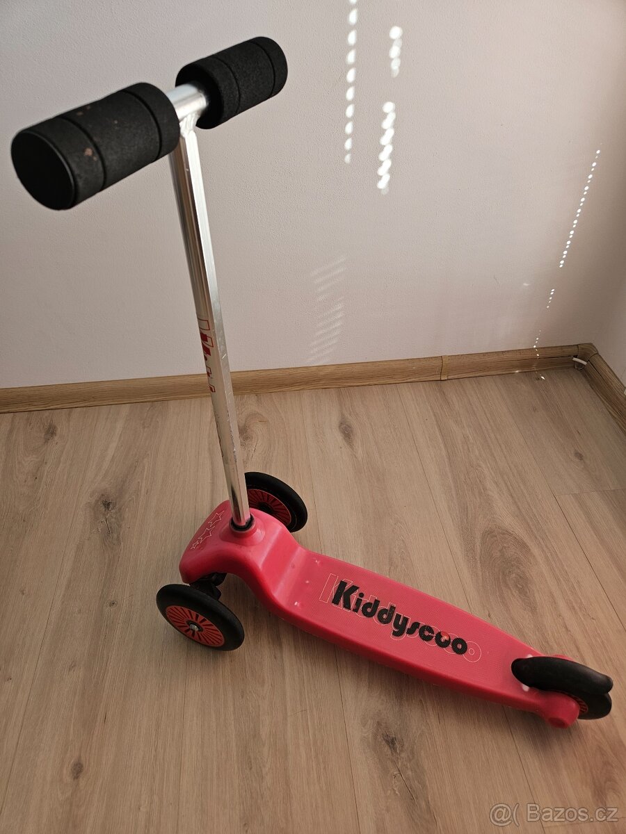 Dětská koloběžka