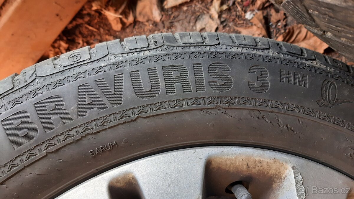 215/55R16