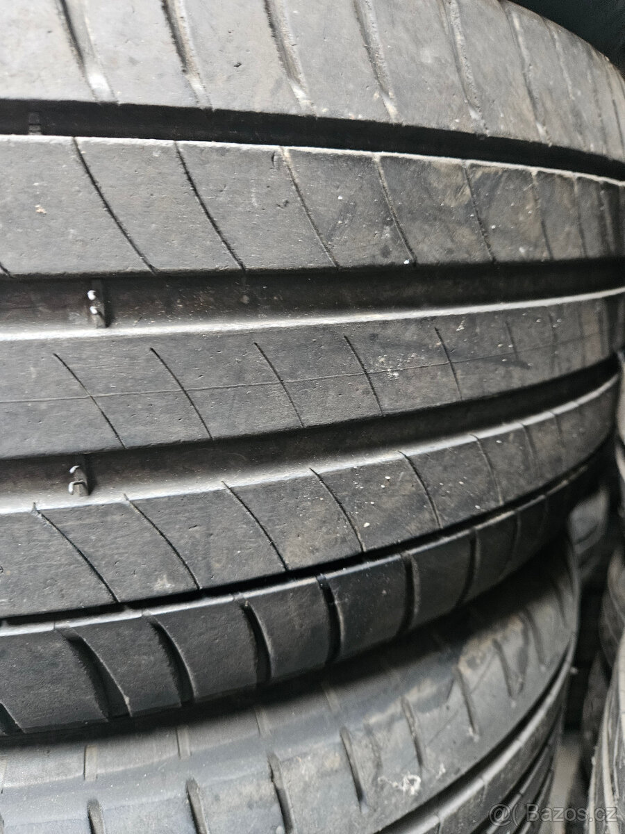 215/50R17 95W  Primacy 3  MICHELIN