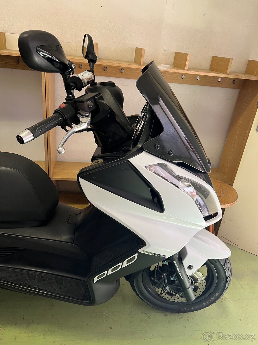 Prodám Skutr KYMCO Downtown 300i, 2010