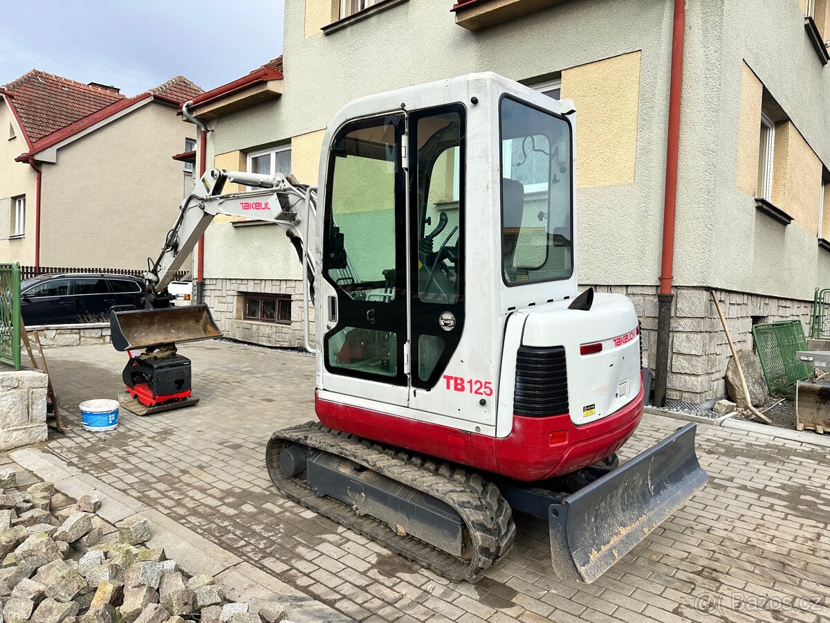 Takeuchi TB125