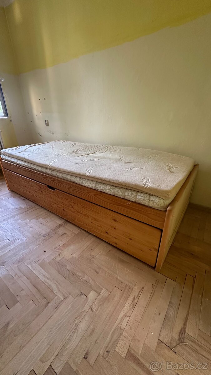 Rozkladaci postel
