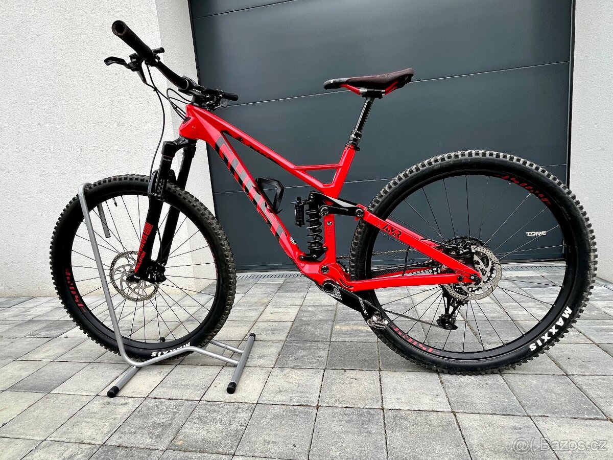Celoodpružené kolo GHOST SLAMR 6.9 LC Carbon