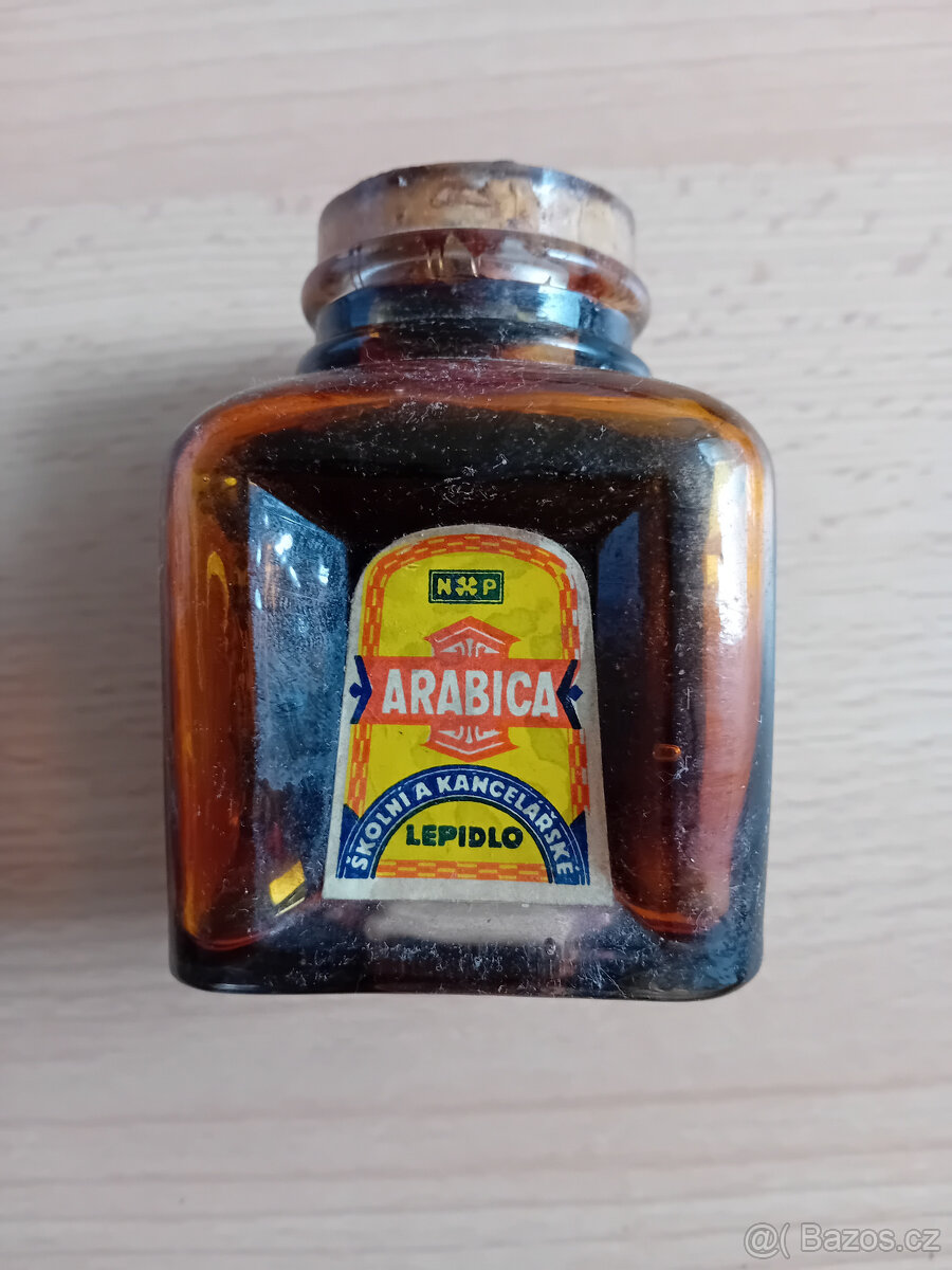 Retro lepidlo