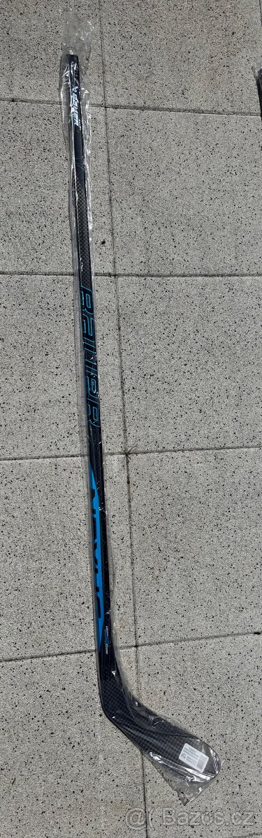 Hokejka Bauer E5 PRO