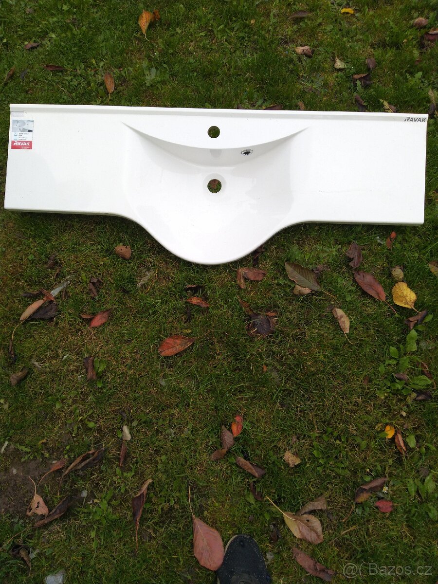 Umyvadlo RAVAK Unity 120cm + konzole