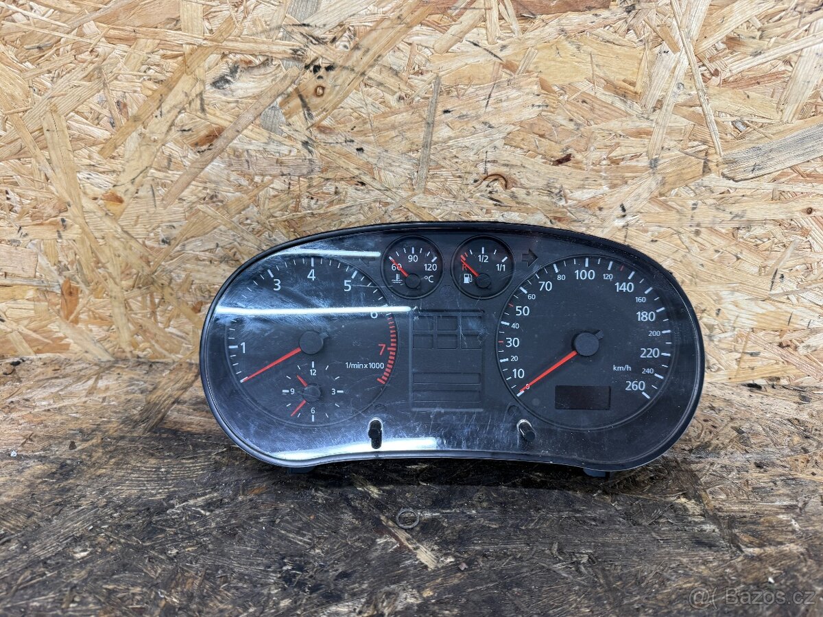 PŘÍSTROJOVÁ DESKA AUDI A3 8L 8L0919860E
