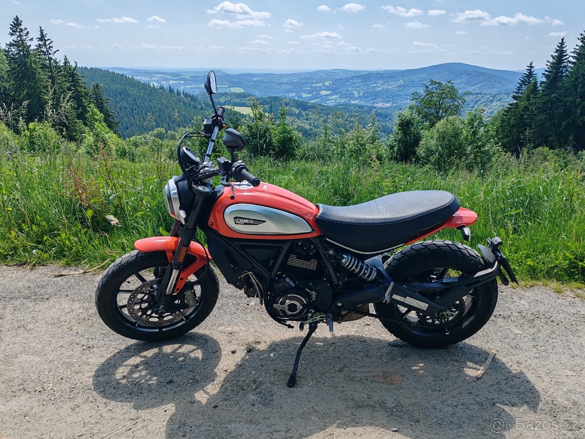 Ducati scrambler 800