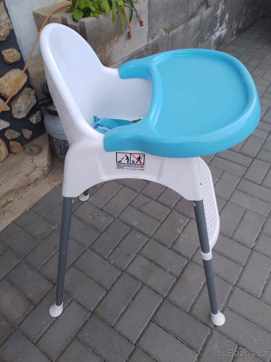 Dětská jídelní židlička
