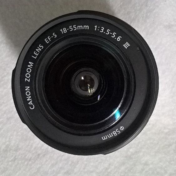 Objektiv Canon EF-S 18-55mm 1:3,5-5,6 III
