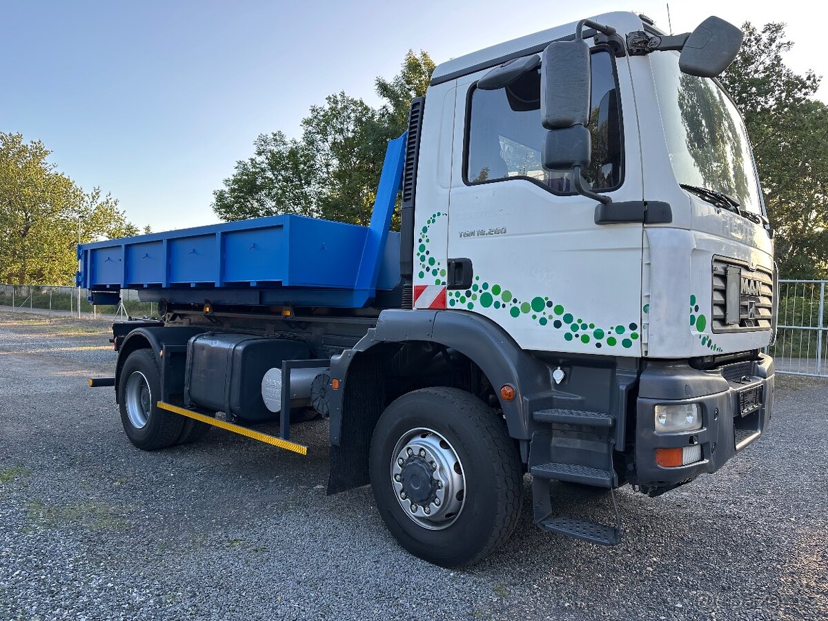 MAN TGM 18 280 4X4 nosič kontejneru. TOP STAV