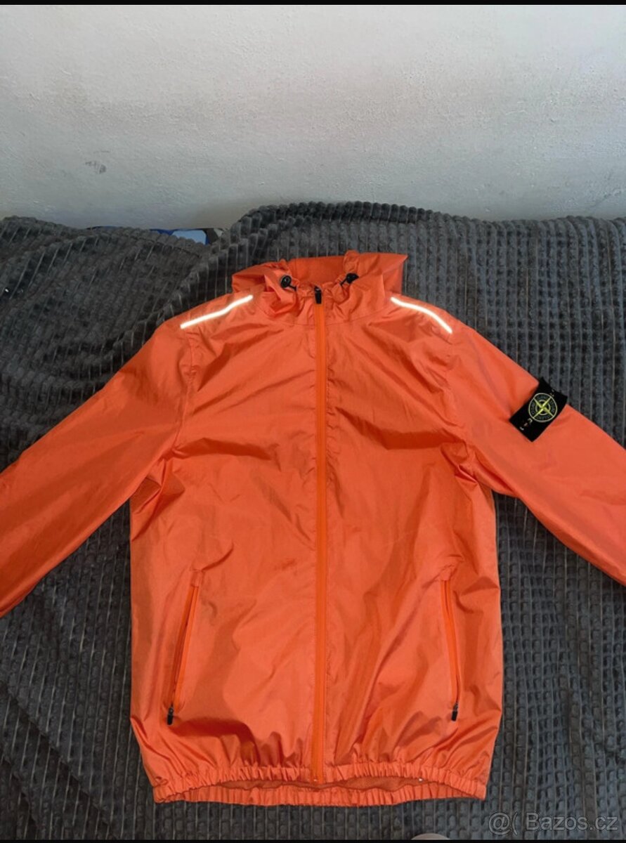 Větrovka stone island