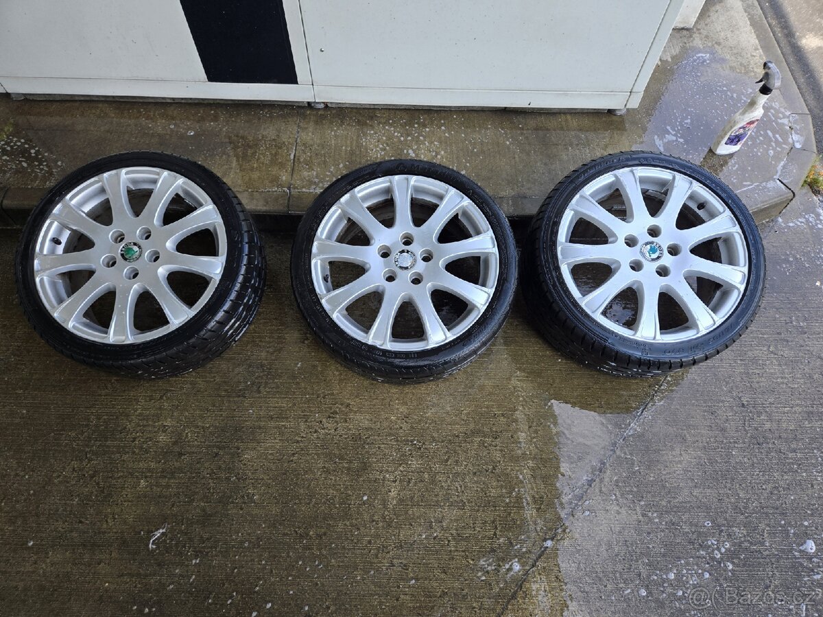ALU KOLA 5X112 R17 OCTAVIA