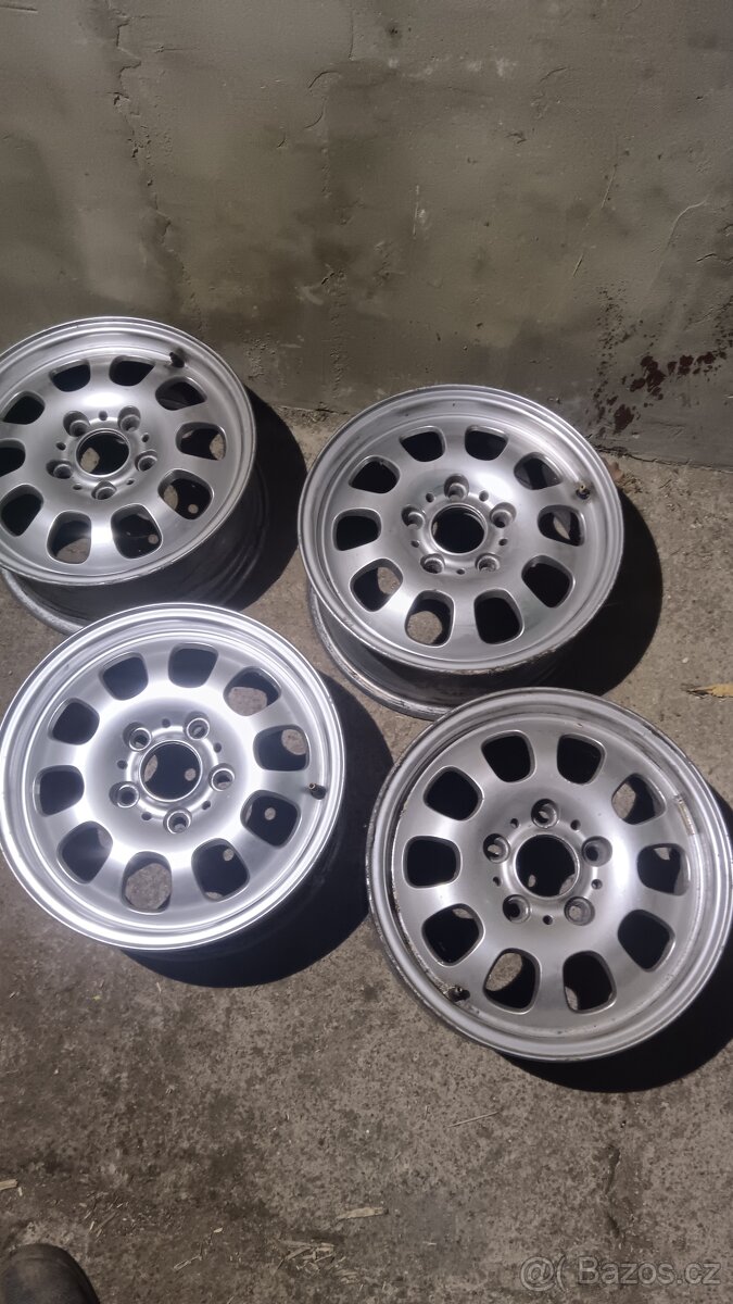 Litá kola bmw