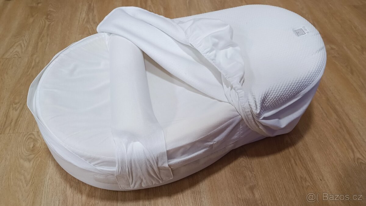 Hnízdo na spaní Cocoonababy® Red Castle – jako nové