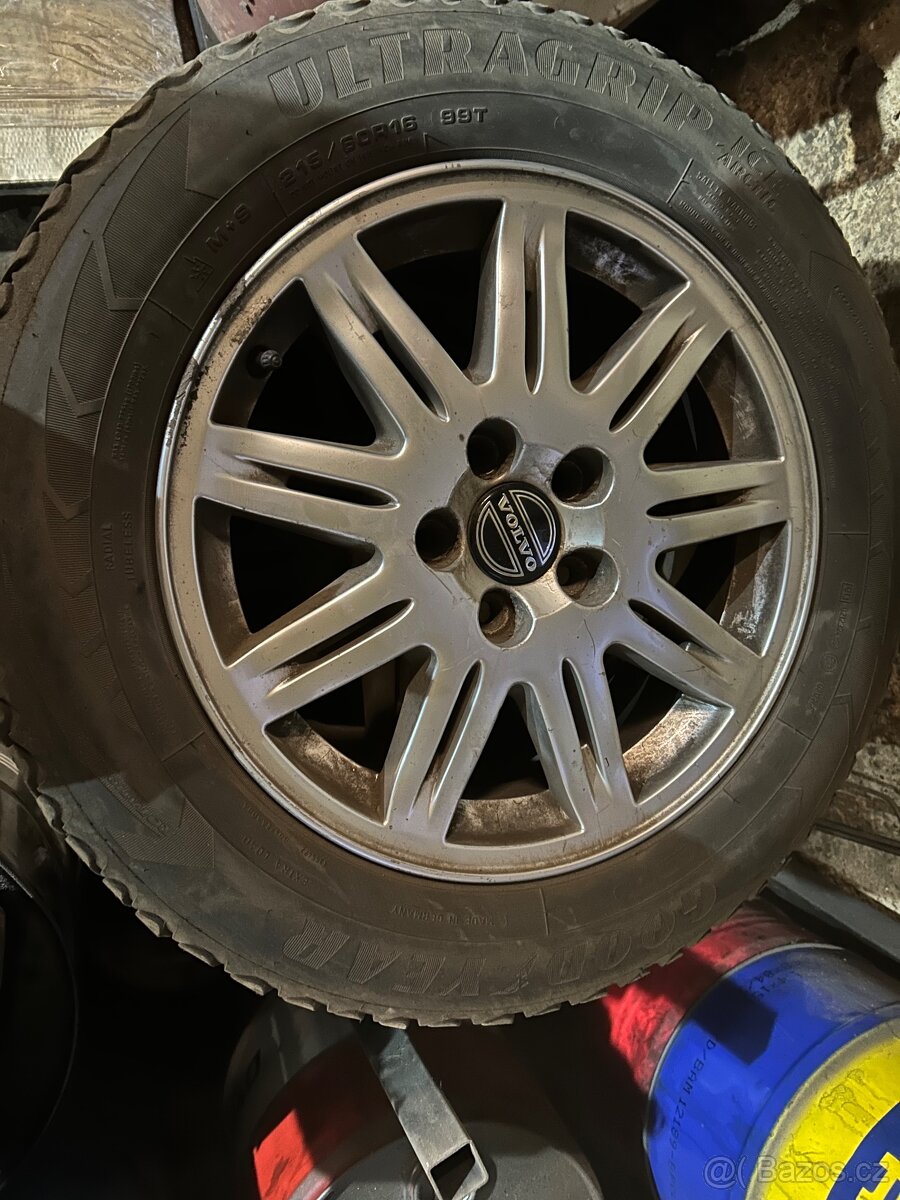 Alu kola Volvo