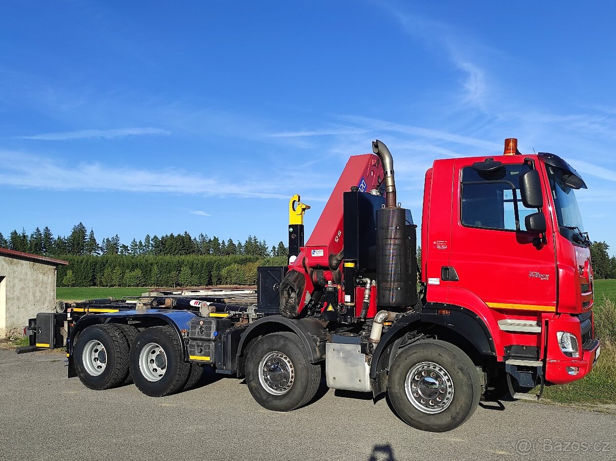 TATRA Phoenix 8x6 - nosič kontejnerů + SILNÁ hydraul. ruka