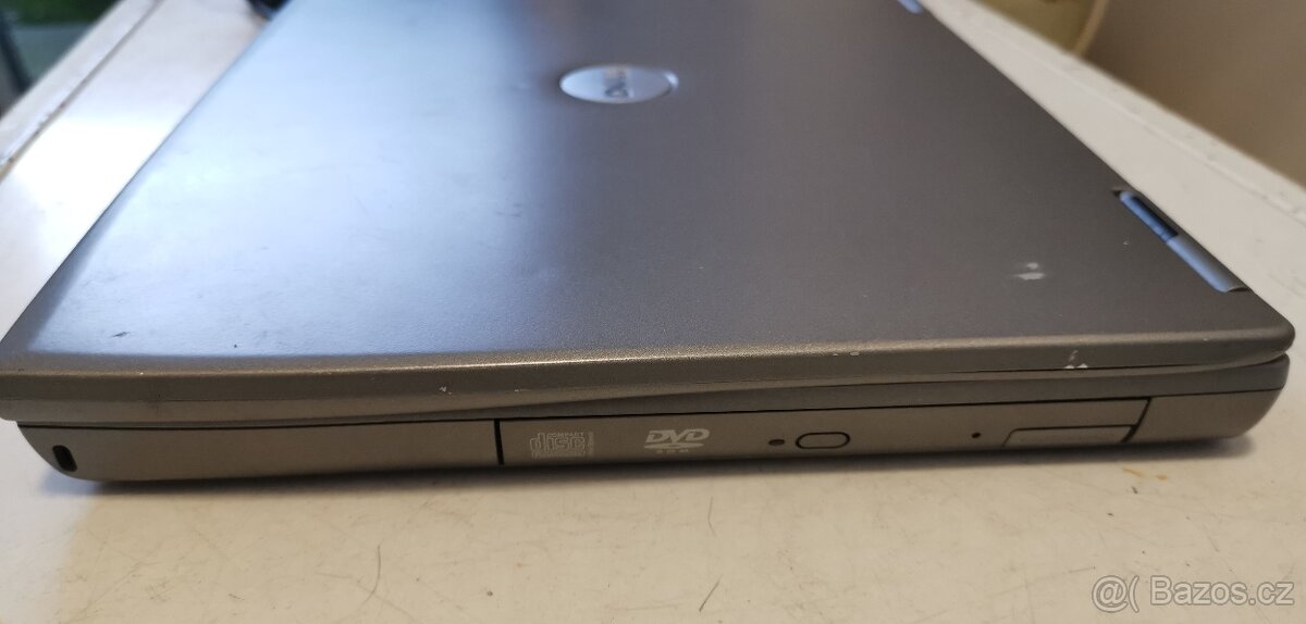 Dell Latitude D600
