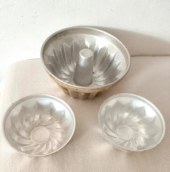 3x set retro vintage hliníková forma na Bábovku