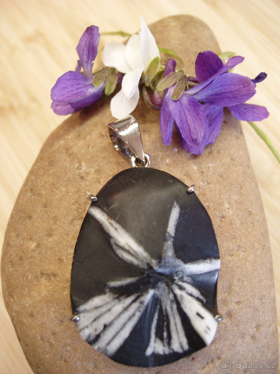 Šperky z drahokamů - chryzantémový kámen