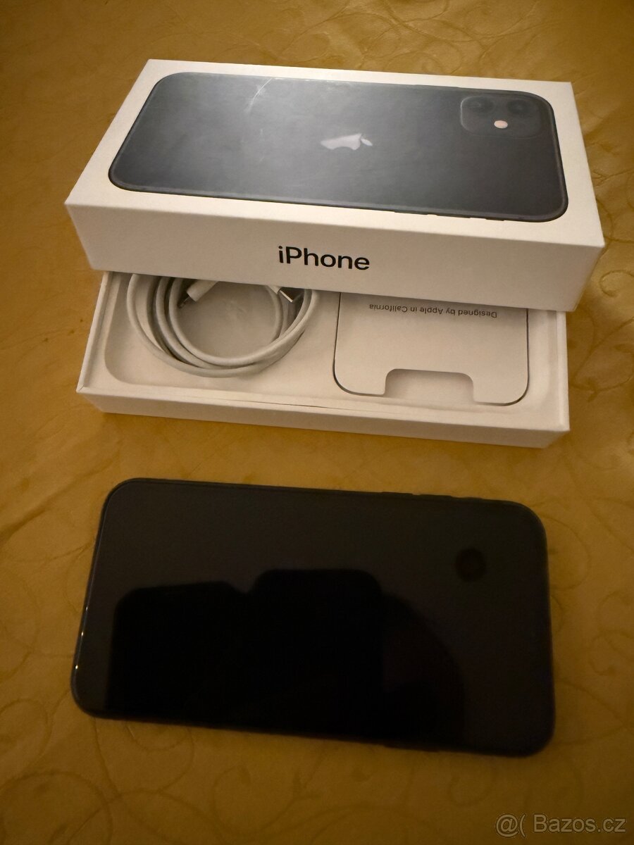 Prodám iPhone 11, 128GB black