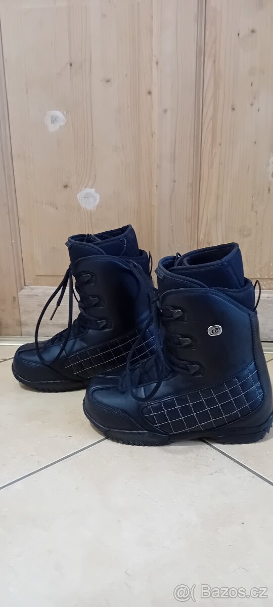 Boty na vel UK 4.5