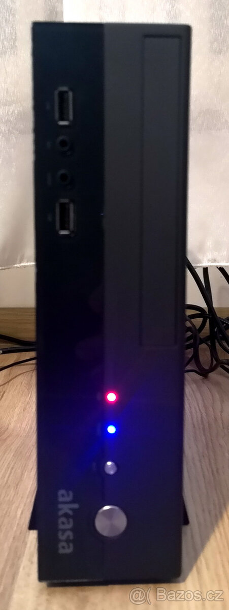 Predám starší PC Intel Core I3 3,6GHz (05)