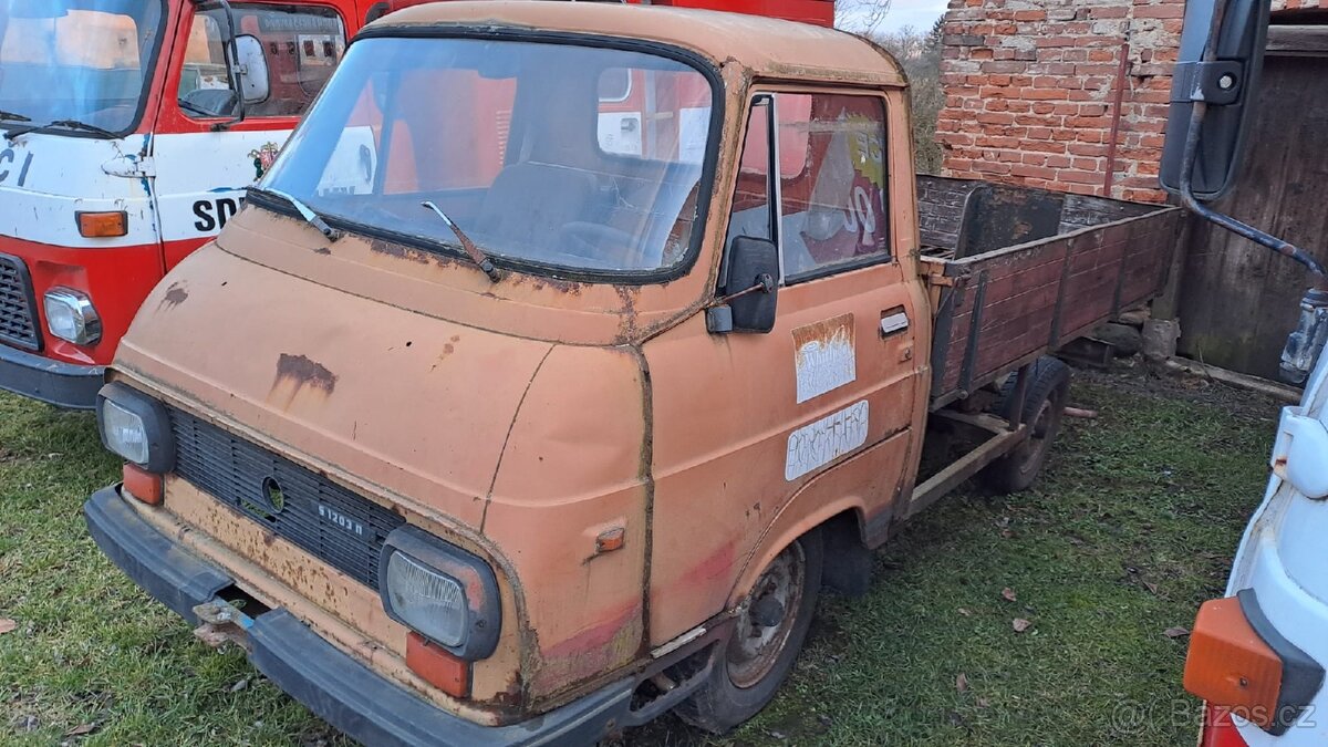 Škoda 1203 Valník