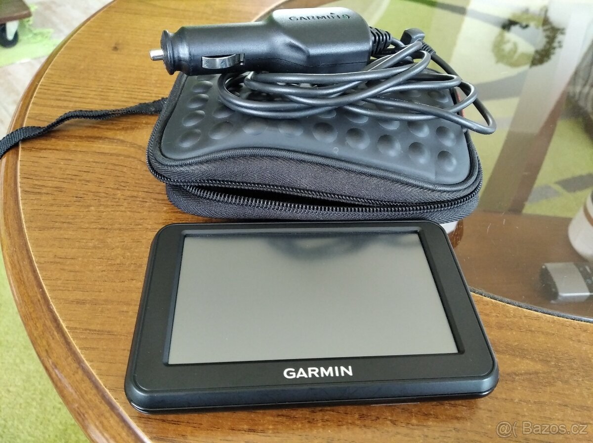 Garmin nuvi 40
