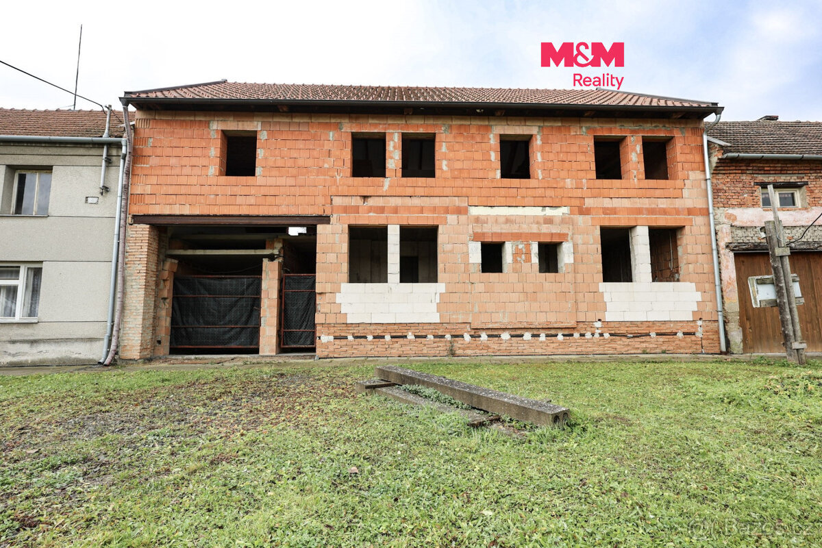 Sale of family house, 350 m², Prostějov - Žešov