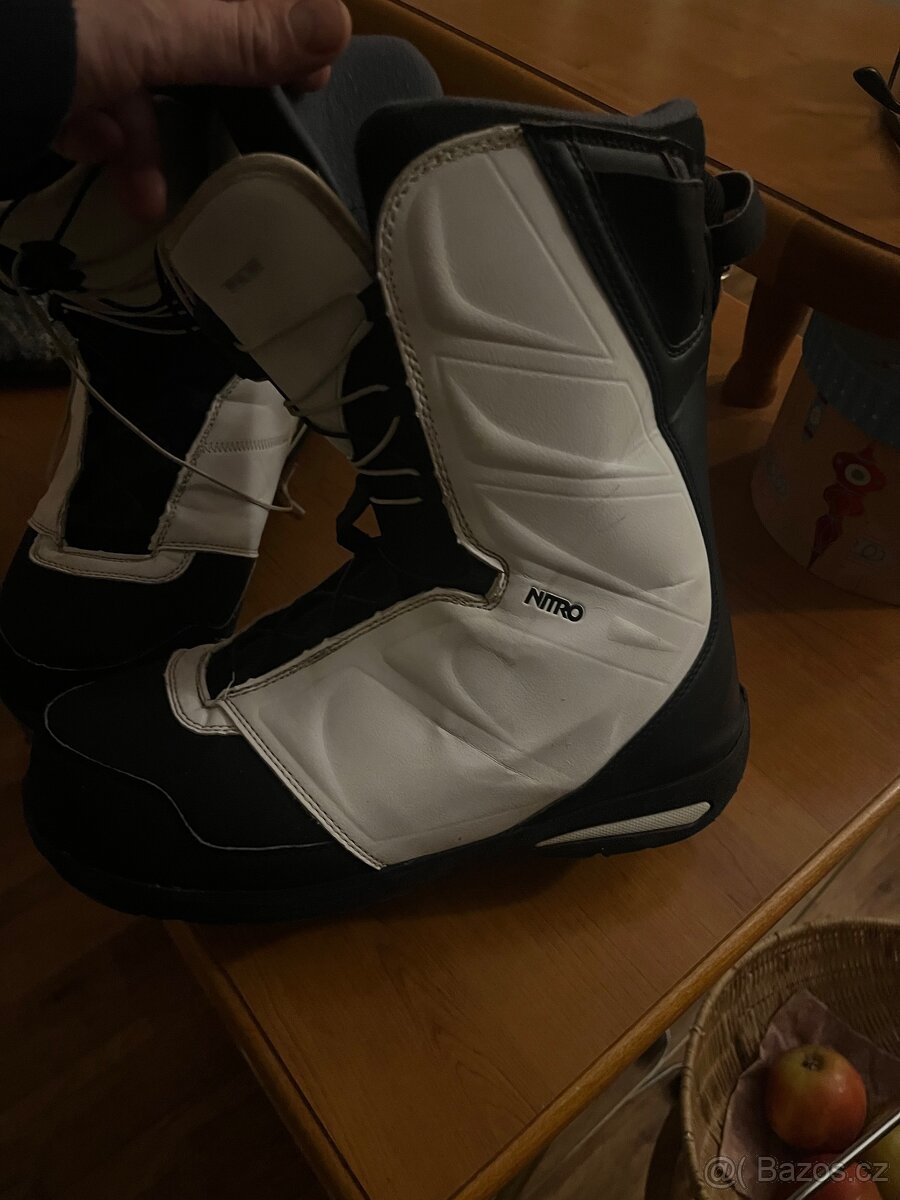 Nabízím pánske snowboardové boty NITRO 45 1/3 tzv. 11