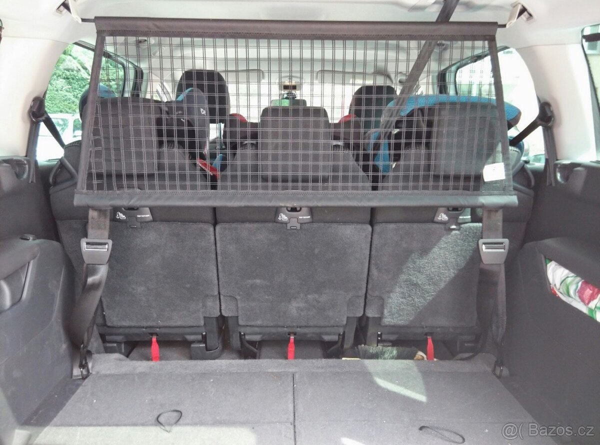 Dělicí síť Peugeot 5008