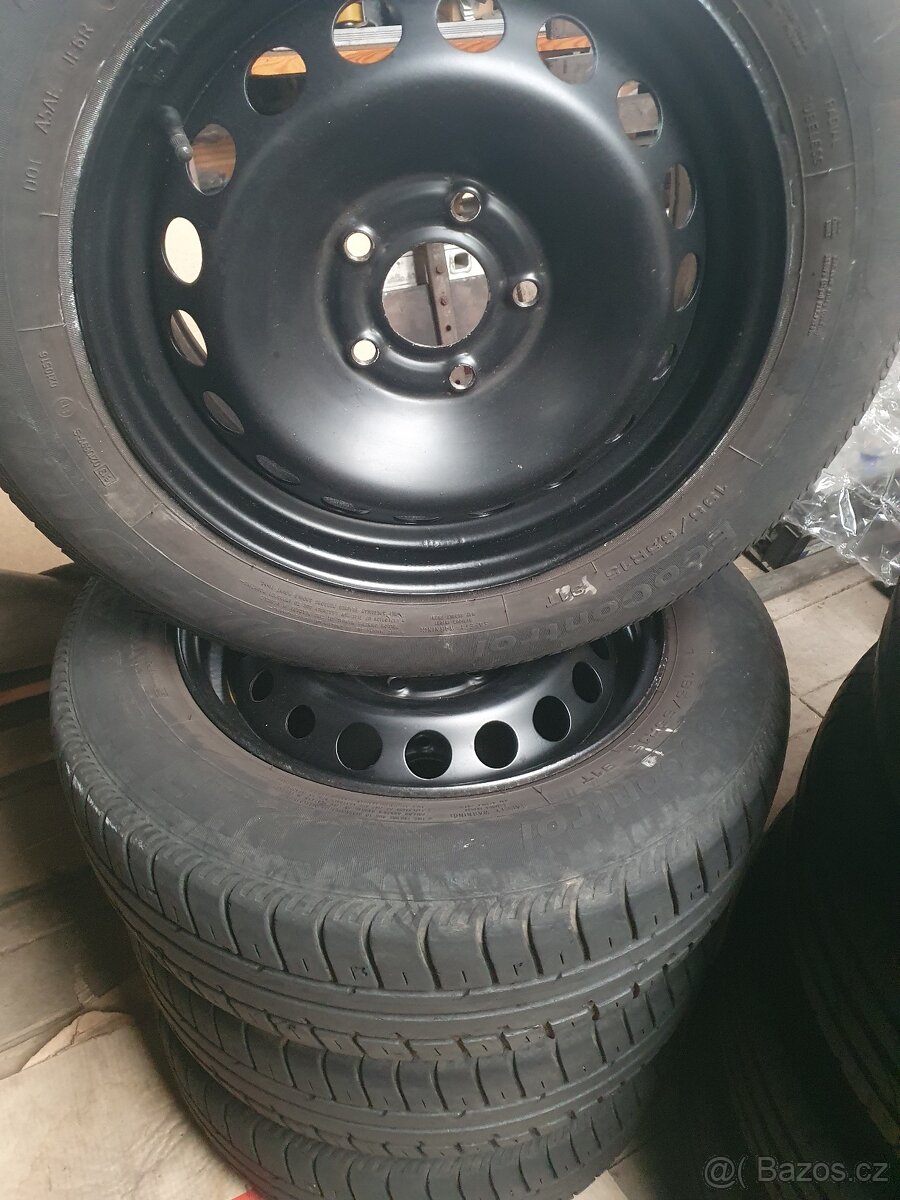 Prodám kompletní kola z Renault megane 3