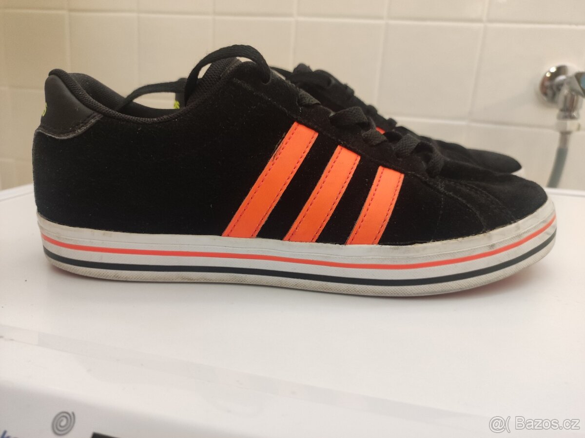 Tenisky Adidas vel 40,5