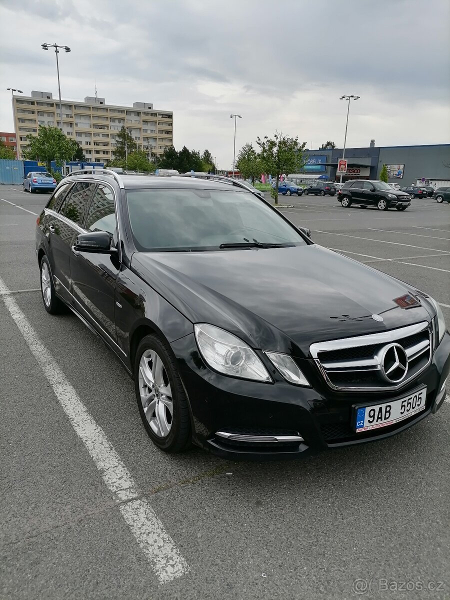 Mercedes benz e 200 2.2 nafta