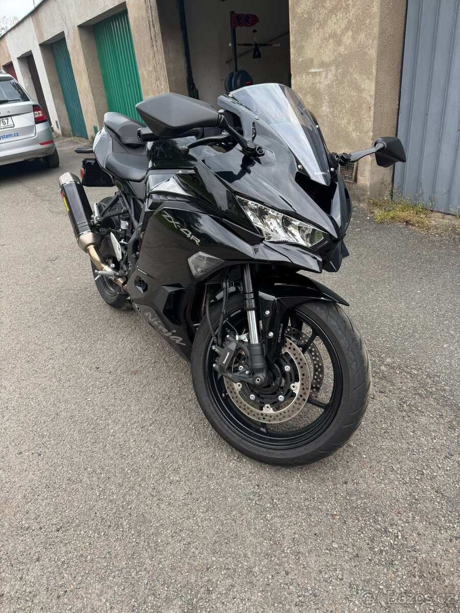 Kawasaki Ninja Zx-4R