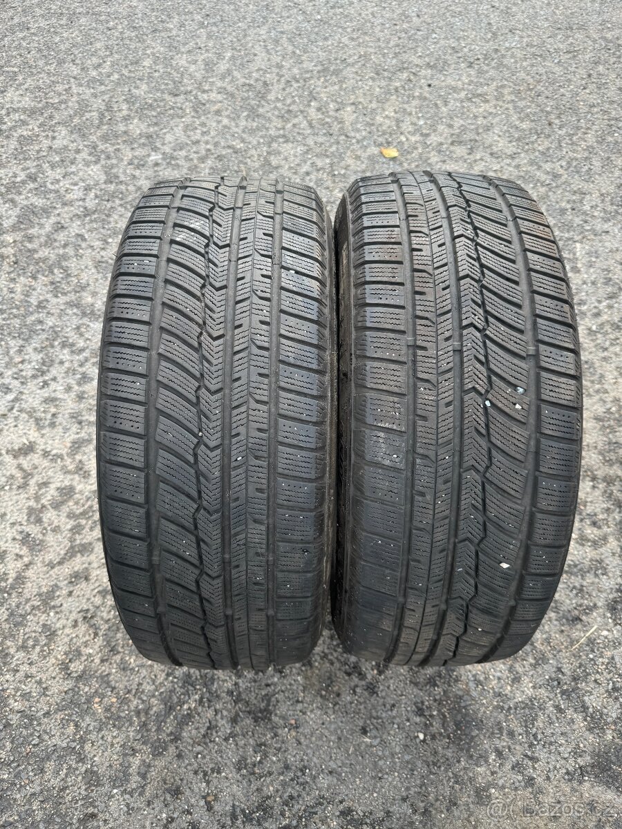 zimní pneumatiky 215/55 R17