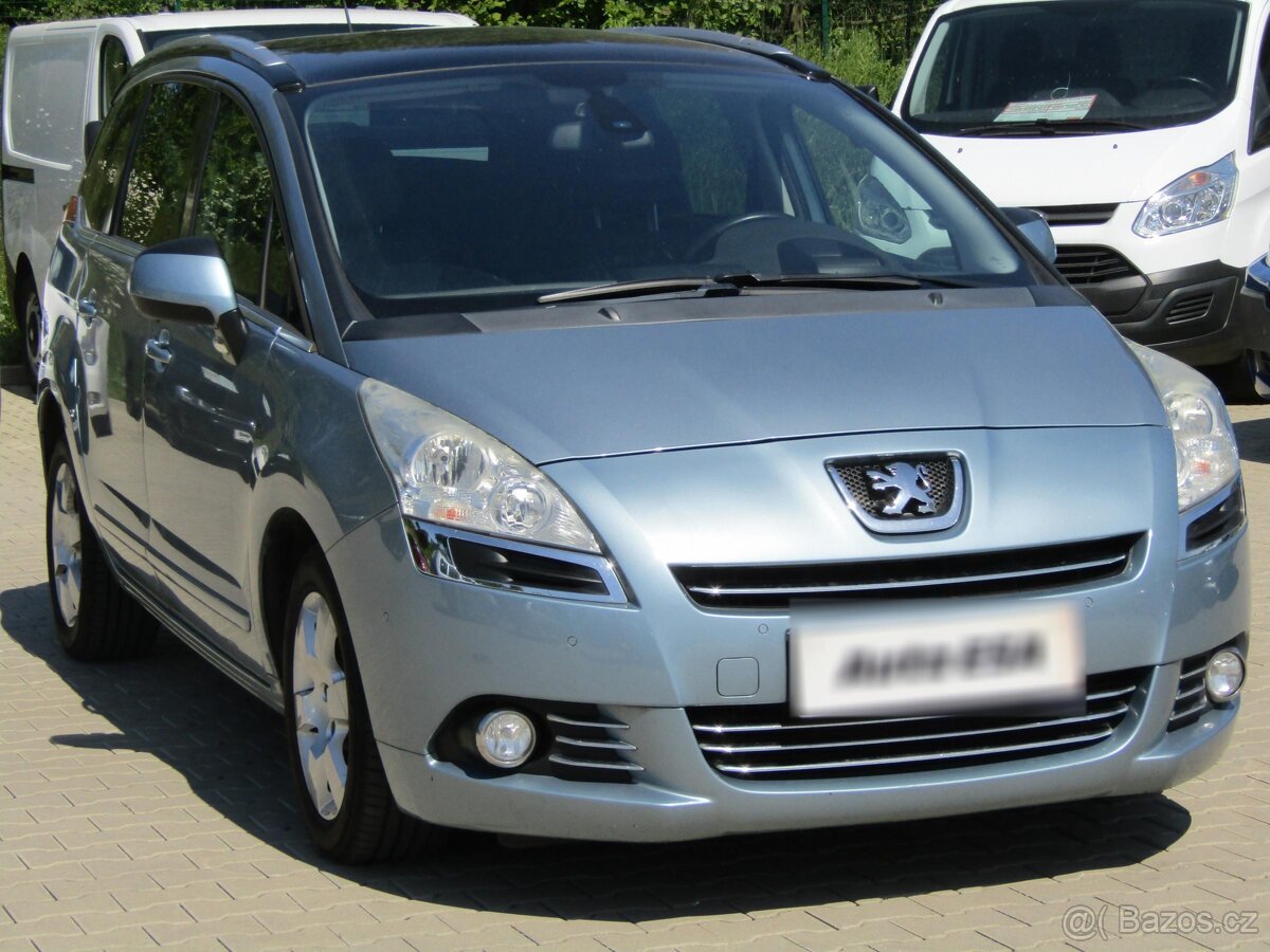 Peugeot 5008 1.6HDi , 84 kW nafta, 2012