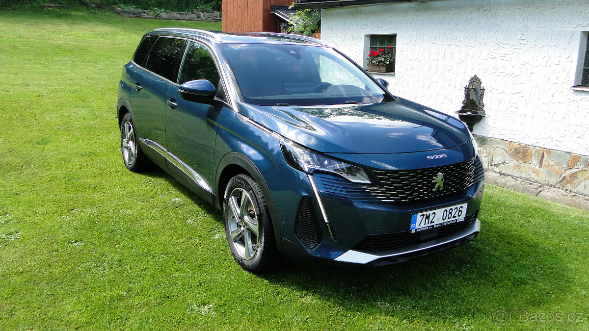 Peugeot 5008, r2021, tažné, 63000km