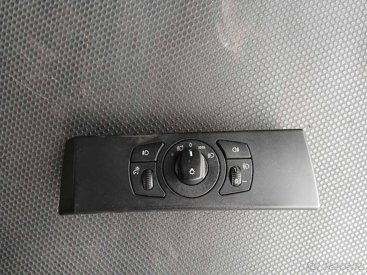 BMW E60 E61 ovladač světel