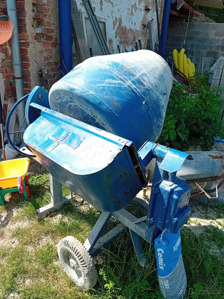 Míchačka