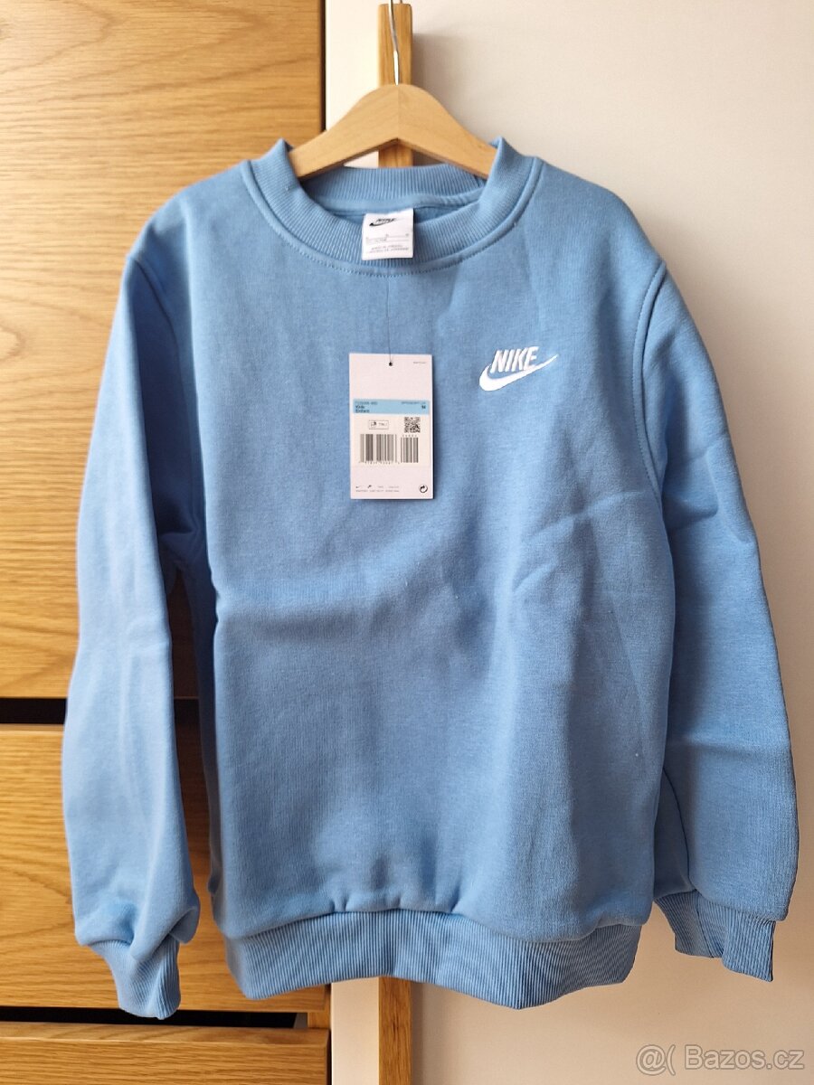 Mikina Nike nová vel. 134