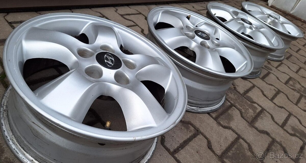 Alu kola Hyundai Santa Fe 16" originál, 5x114,3-velmi dobrý
