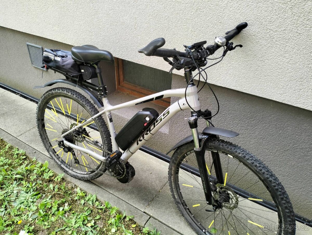Kolo Kross Level 3.0 s EVBike nástavbou